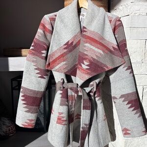 Forever 21 Gray and Burgundy Patterned Coat